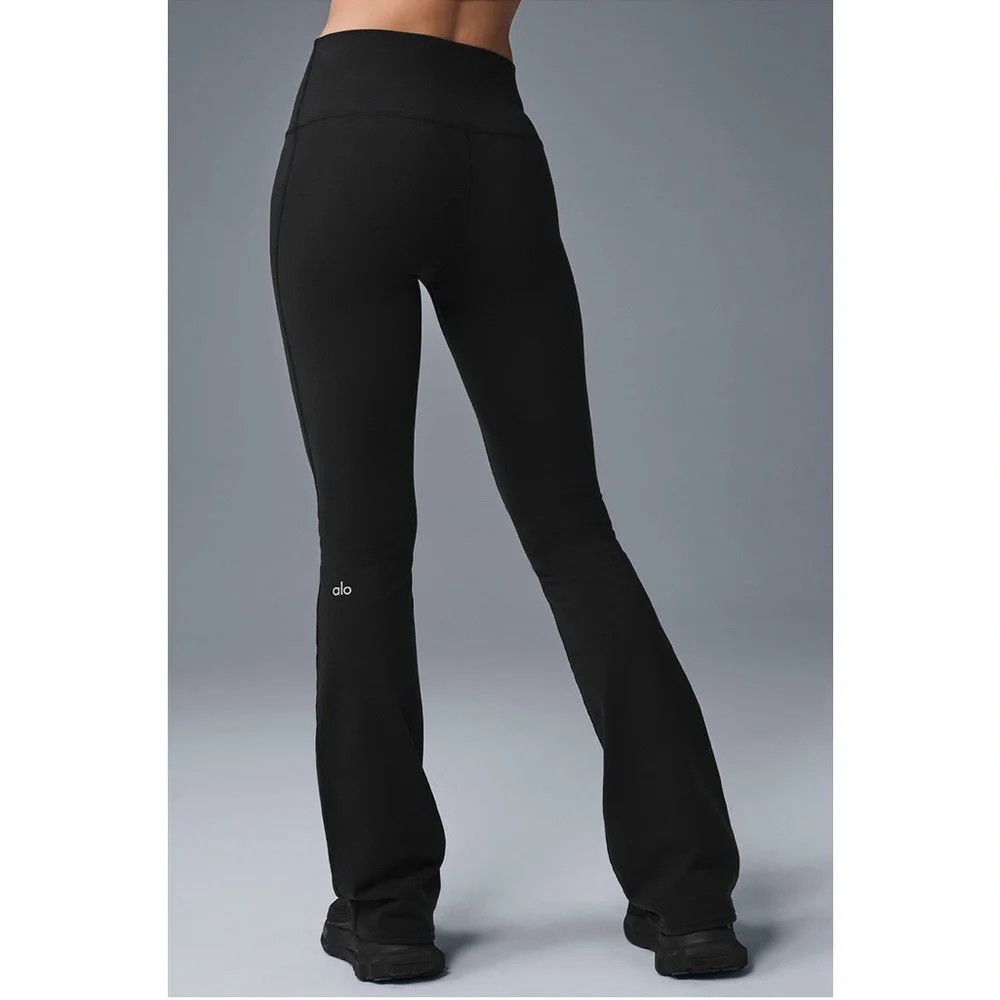 ALO Airbrush High-Waist 7/8 Bootcut Legging Black - Picture 1 of 10